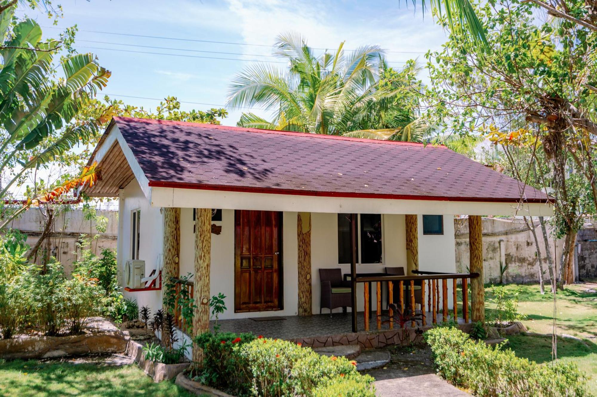 Polaris Beach And Dive Resort Inc Loon Экстерьер фото