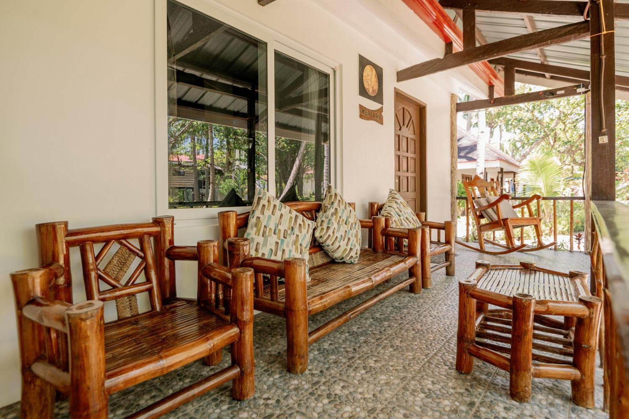 Polaris Beach And Dive Resort Inc Loon Экстерьер фото