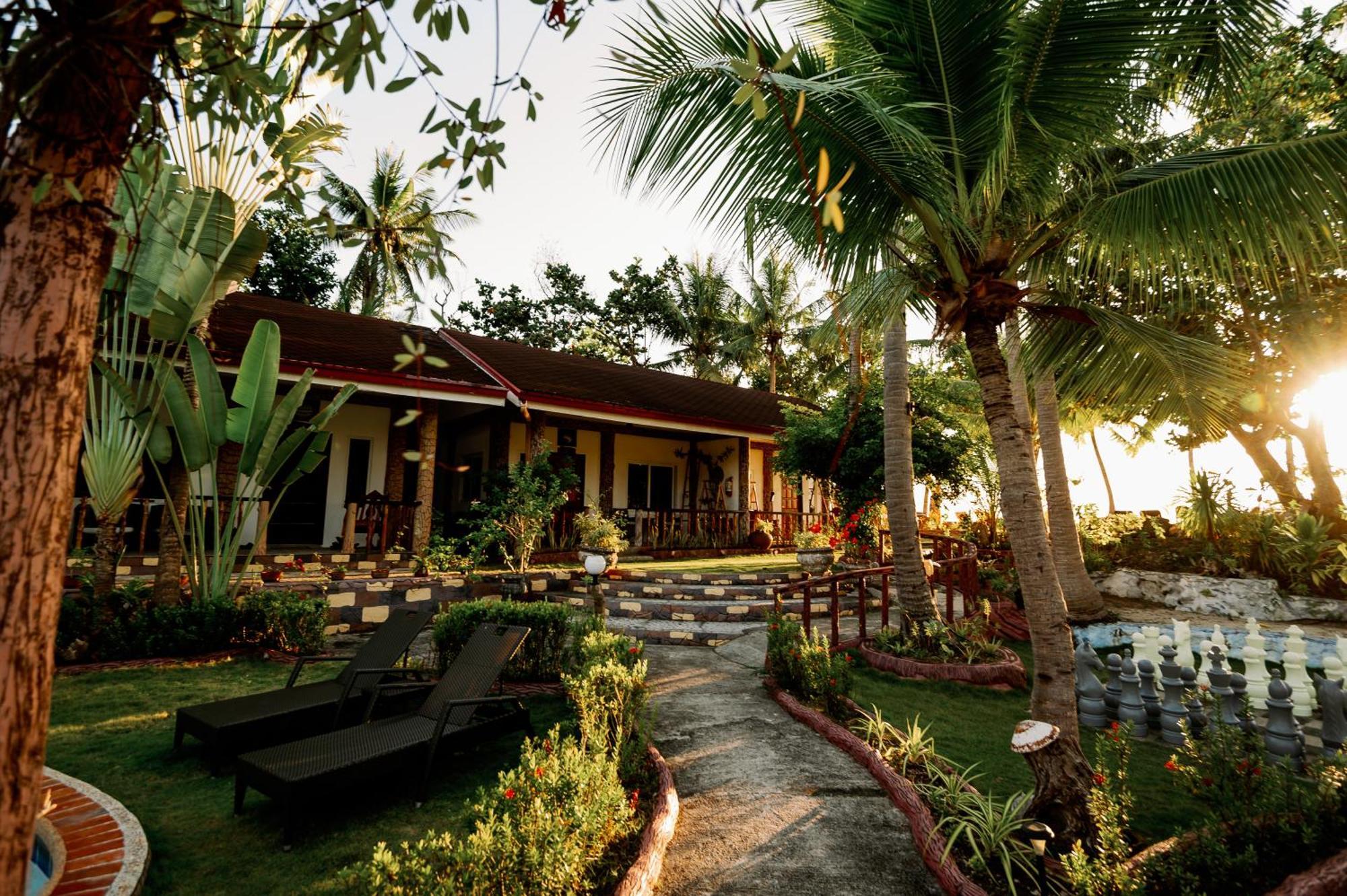 Polaris Beach And Dive Resort Inc Loon Экстерьер фото