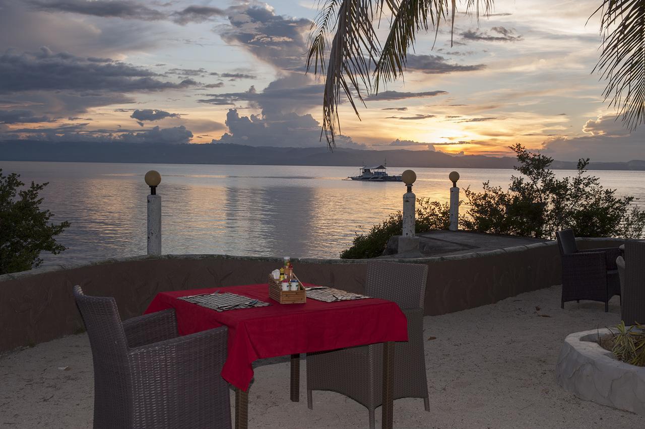Polaris Beach And Dive Resort Inc Loon Экстерьер фото